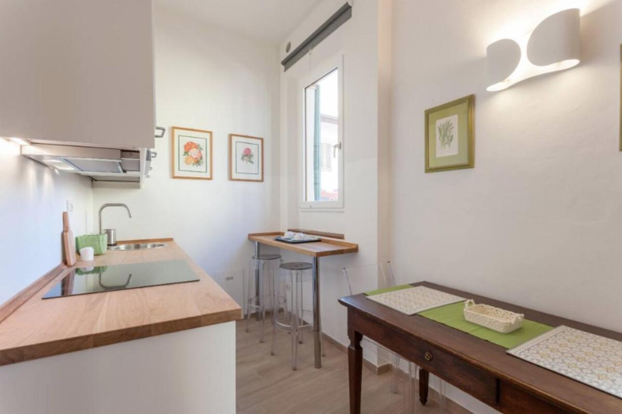 פירנצה Santo Spirito Boutique Apartments מראה חיצוני תמונה